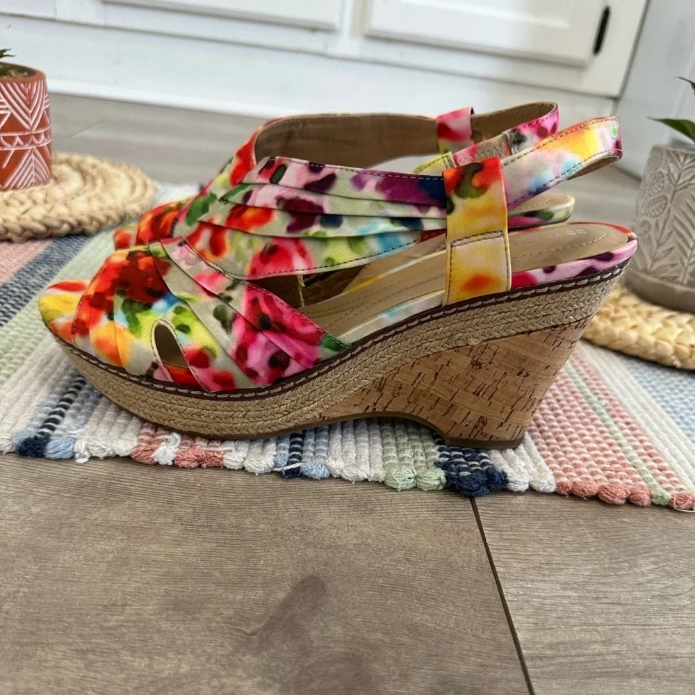 Naturalizer Lulianna Floral Ankle Strap Wedge Sandal Heel Shoes Size 8 1/2W